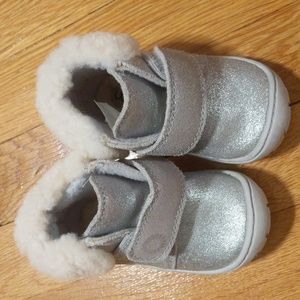 Ugg baby girl boots